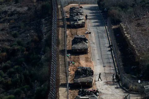 بریکنگ نیوز 🔥🔥🔥

حزب اللہ نے تیسرا اسرائیلی ٹینک بھی تباہ کردیا جو لبنان جنوبی لبنان سے گھسنے کی کوشش کر رہا تھا۔