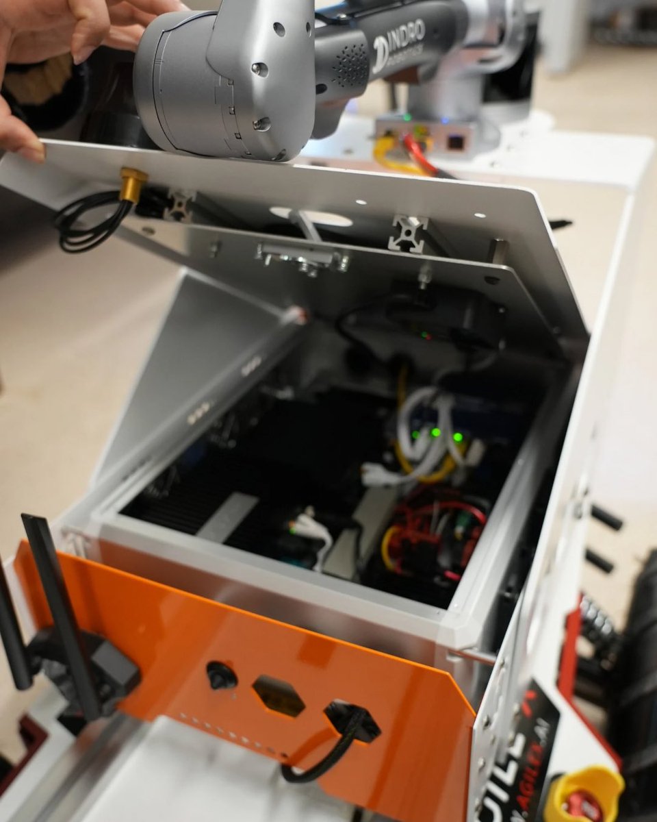 InDro Robotics tweet media