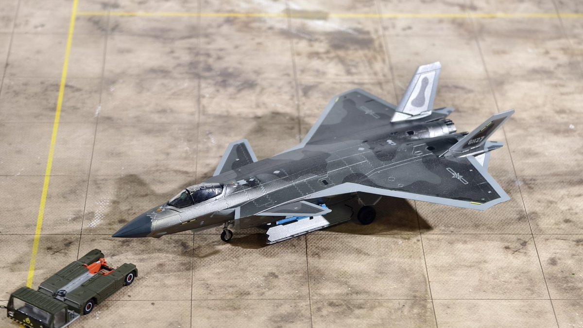 LukeW1203's tweet photo. 1/144 j20威龙战斗机
弹头出品，成品非常好看！！ https://t.co/53nLhmmvL9