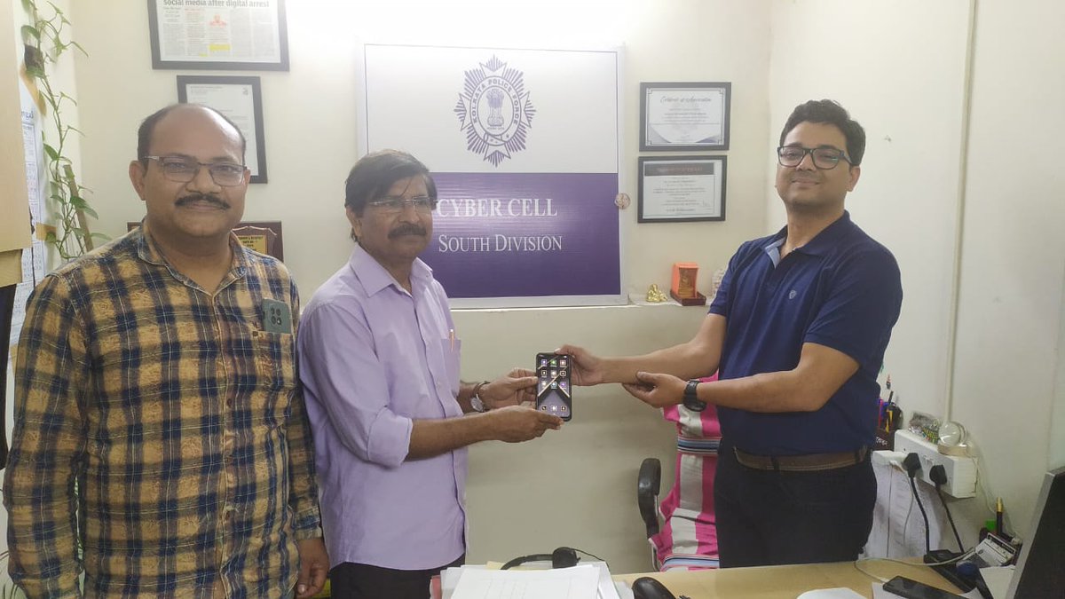 Huge thanks to the Office of the Deputy Commissioner of Police, South Division, Park Street (<a href="/KolkataPolice/">Kolkata Police</a>) for their incredible help! I lost my phone on Feb 24th, 2026, and thanks to their swift action it was recovered very fast!  #KolkataPolice #SouthDivision