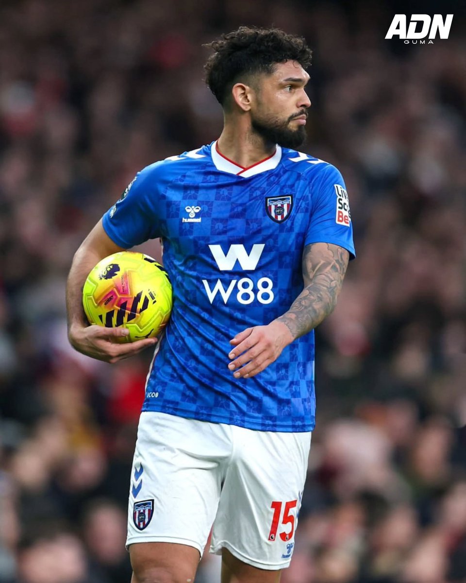 Impresionante esto. En los últimos dos partidos que disputó, NINGÚN FUTBOLISTA DE LAS CINCO GRANDES LIGAS registró más despejes que Omar Alderete. Sumando los partidos ante Bournemouth y Leeds United, nuestro compatriota rechazó un total de 32 PELOTAS.

👏🏻🇵🇾 Es uno de los mejores