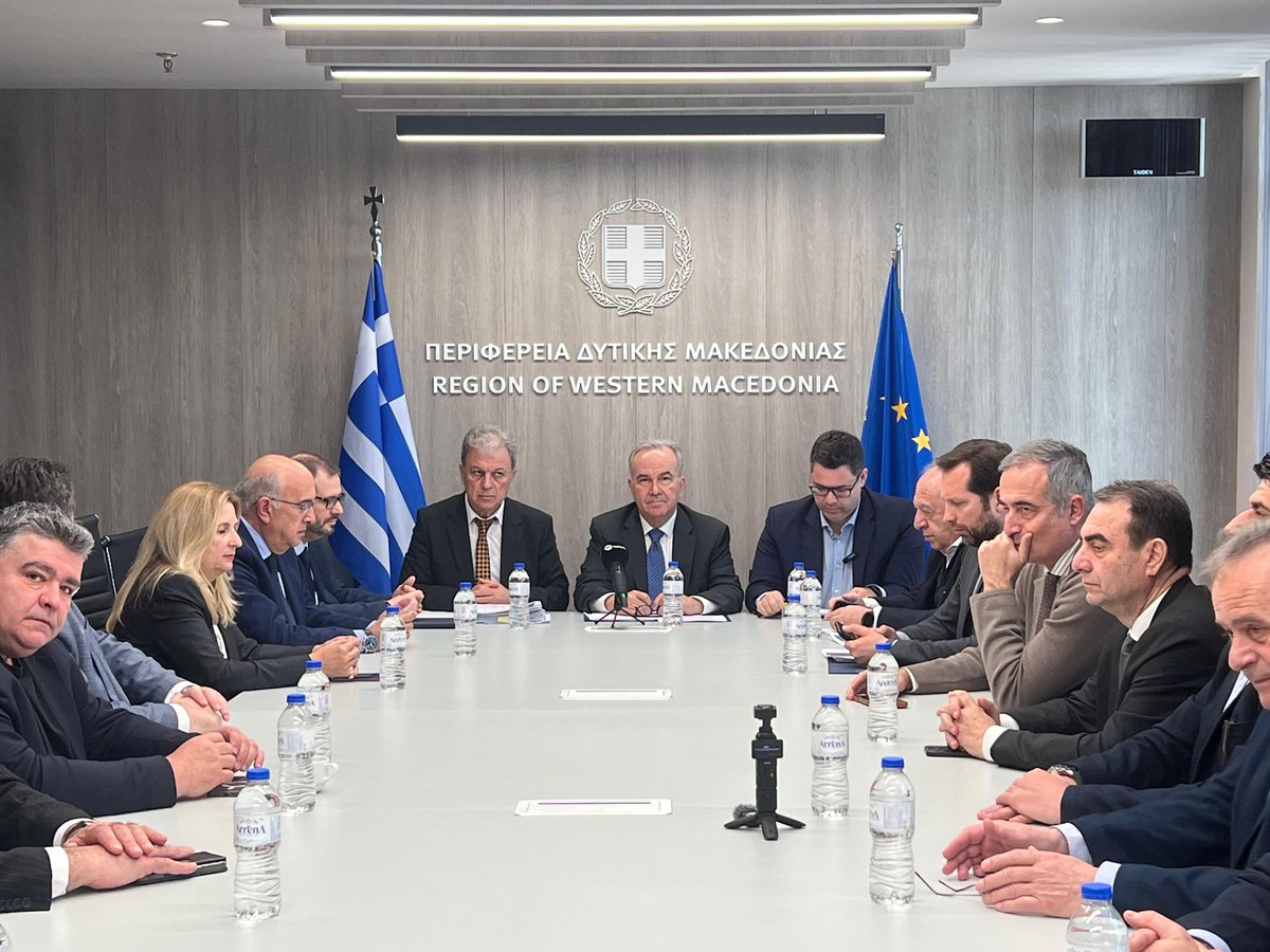 Νίκος Παπαθανάσης tweet media