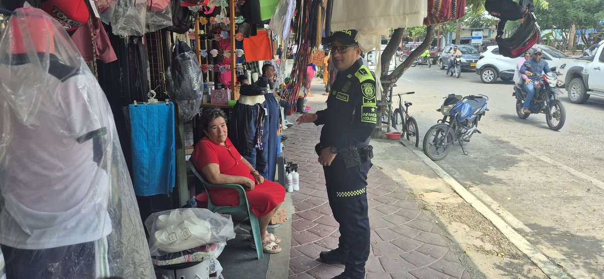 ProteccionPonal's tweet photo. En el municipio de #Trinidad desarrollamos jornada preventiva en establecimientos de comercio, promoviendo la garantía de derechos y la protección integral de niños, niñas y adolescentes💚 https://t.co/FhhX5xWZjX