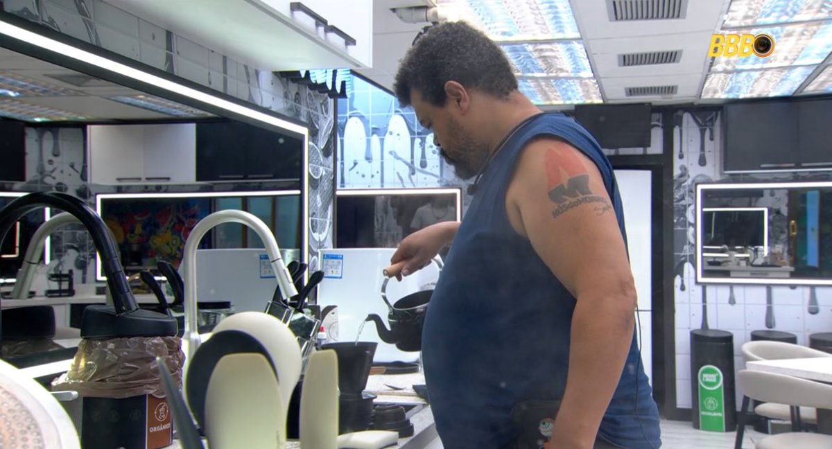 Babu Santana 🪮 tweet media