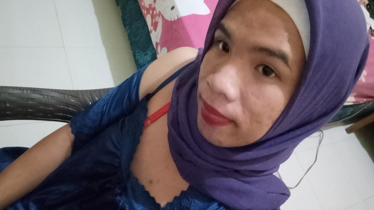 SayaCin90's tweet photo. bolehkan sesekali centil?😋🤭

#wariahijab #cderhijab #cderjilbab #cderhijaber #cderindo #openvcs #openbobangka https://t.co/FVIhmB59q9