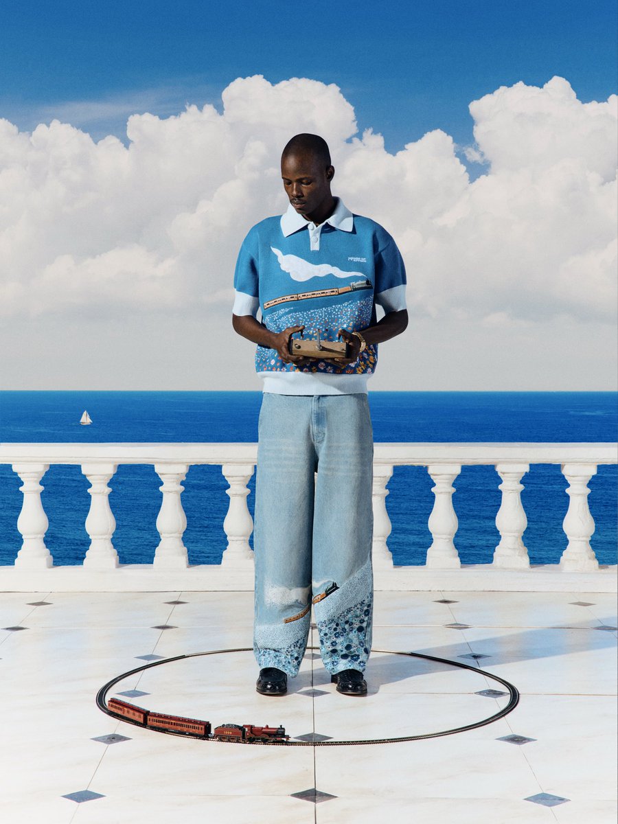 HOUSE OF ERRORS tweet media