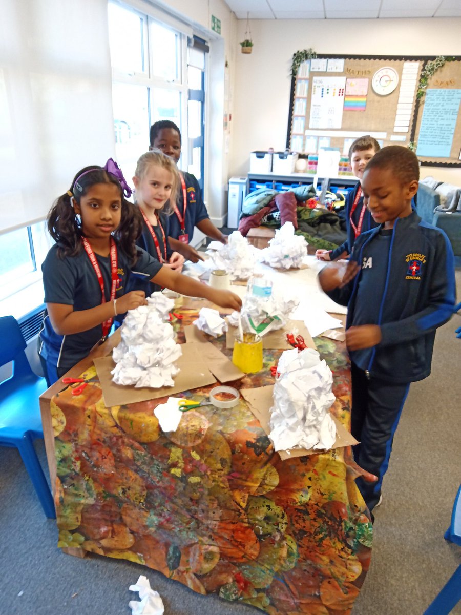 Miss Billington tweet media