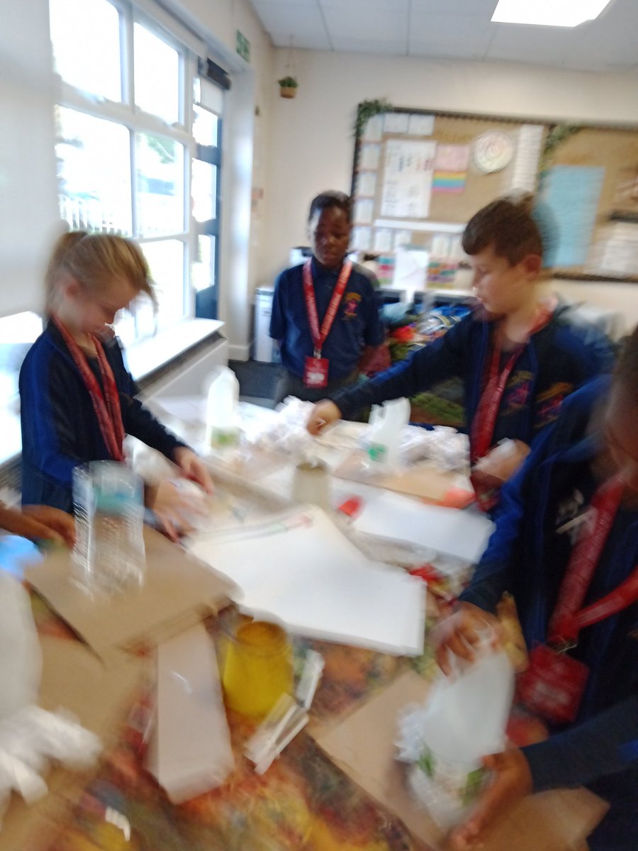 Miss Billington tweet media