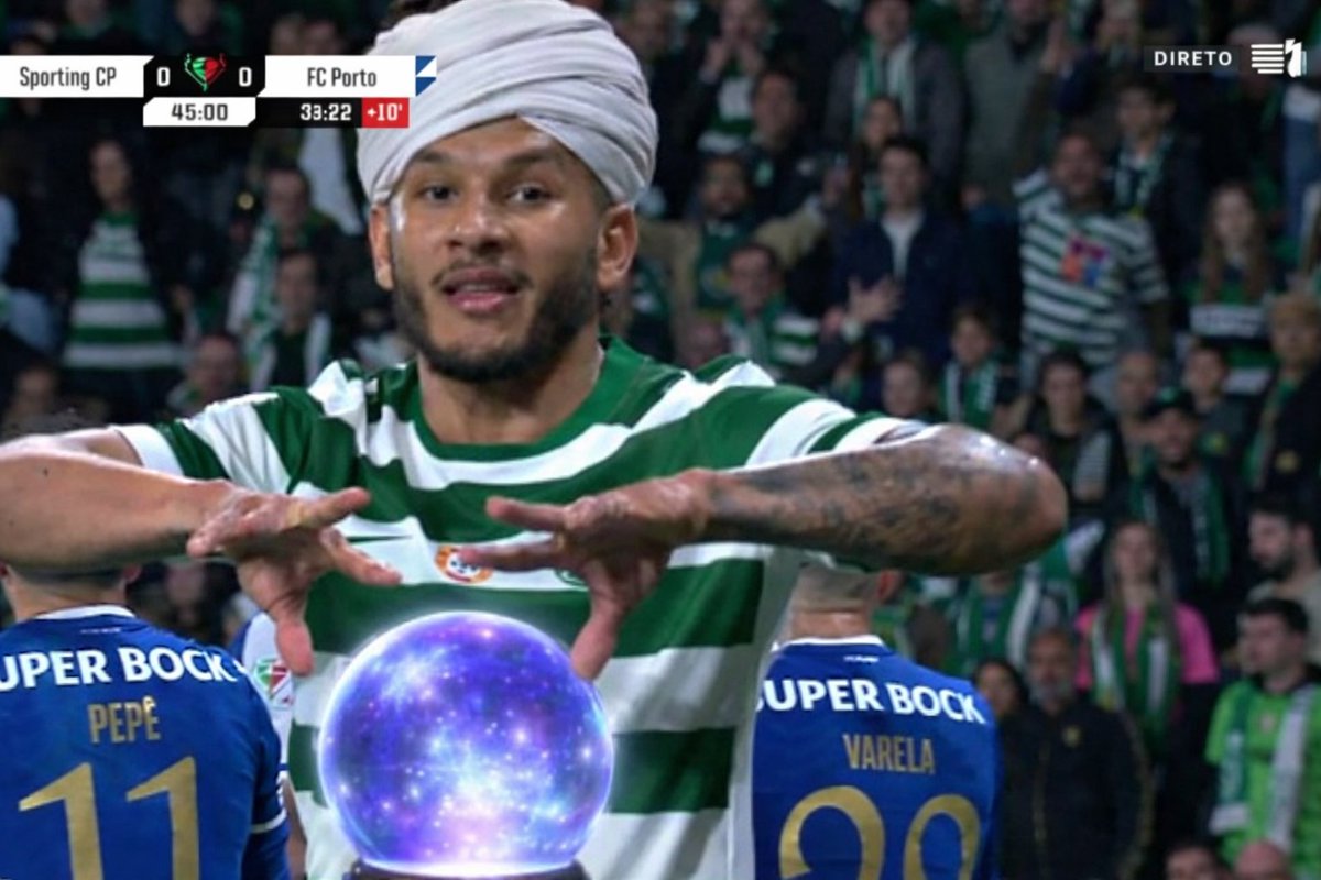 Luis Suarez muda de profissão depois de ver que no Sporting nunca vai ganhar uma Chmapions Legue