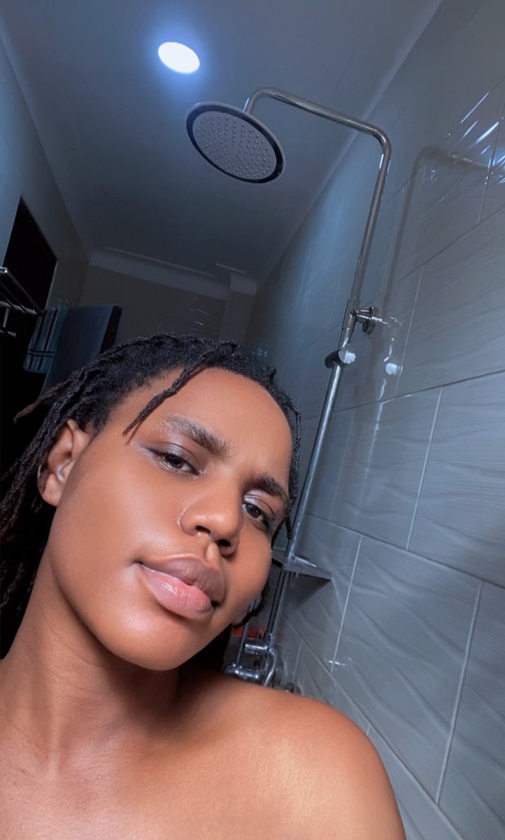 Nalongo Laloyo ‘The Unknown Poet’ 🇺🇬 tweet media