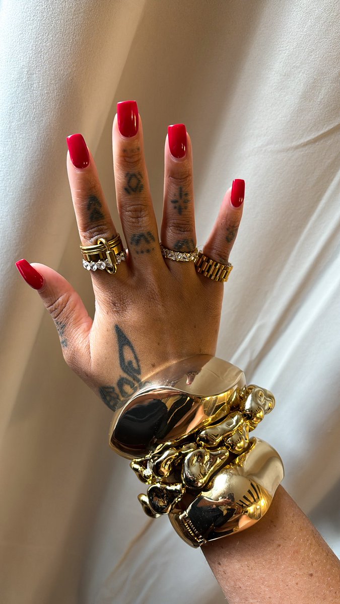 shayyyyworld tweet media