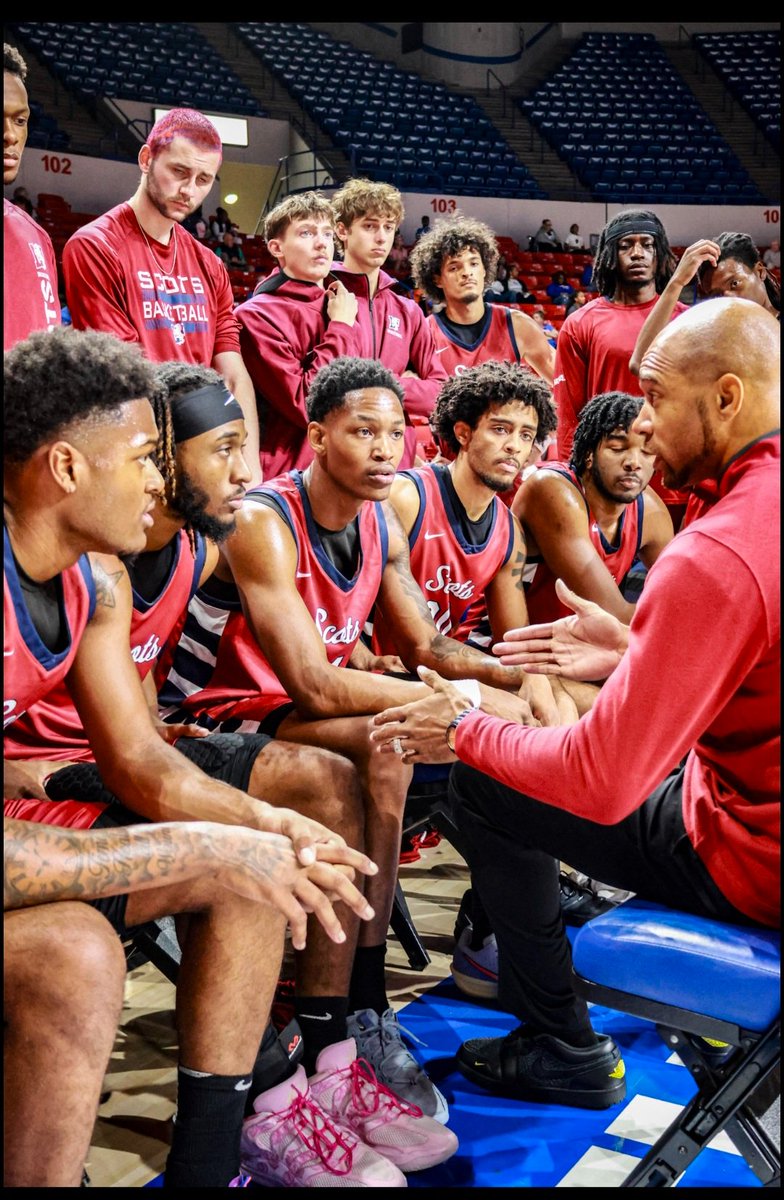 Coach Mayes tweet media