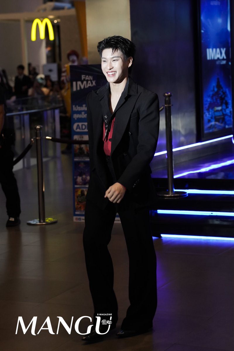 "ออฟโรด กันตภณ" ในงาน Girl From Nowhere The Reset GALA PREMIERE 

#GFNWTheResetGala #GirlFromNowhereTheReset
#offroadKTP #ออฟโรด #Offroad 
#ManGu_Magazine