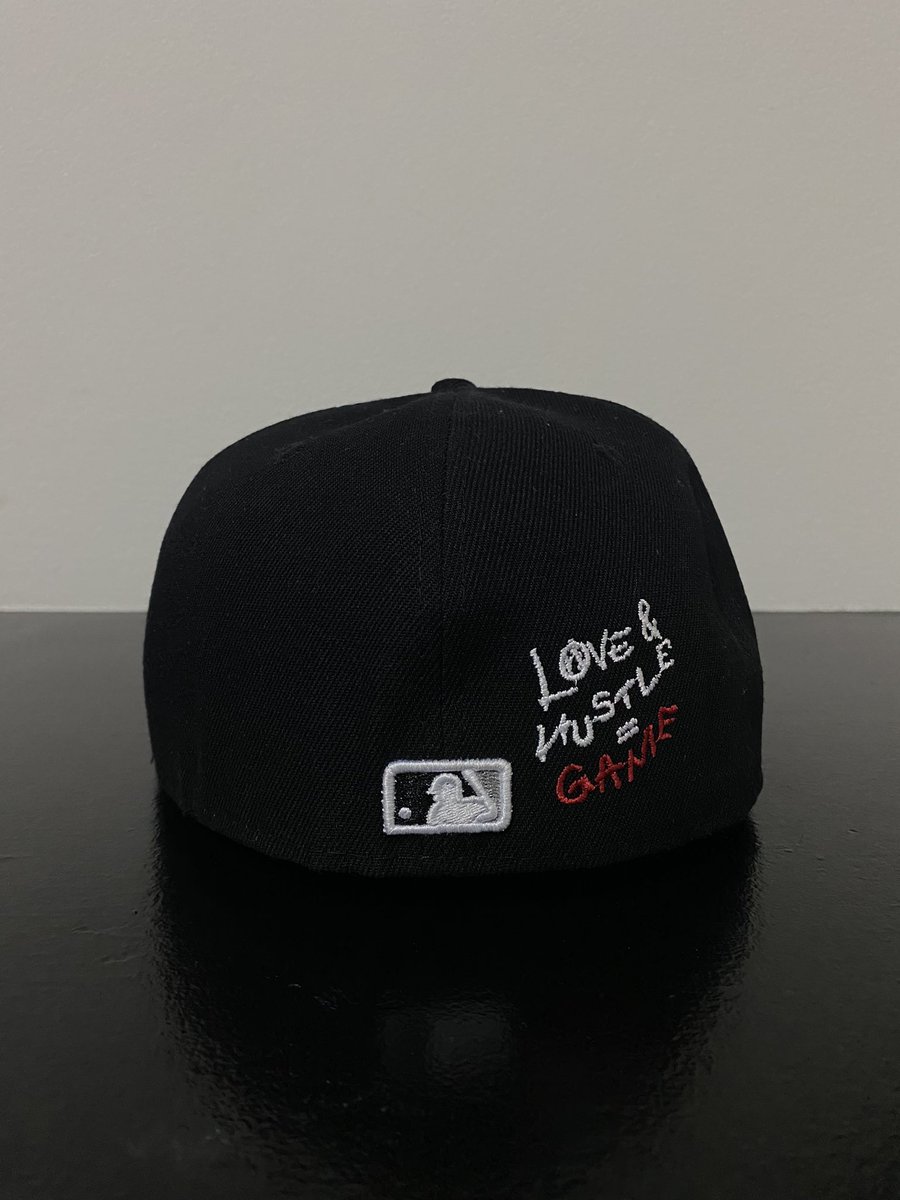 savenuser's tweet photo. new era มือสอง
new era sox
size : 58.7 cm
Price : 400 bath
ค่าส่งเหมา 30
สอบถามสั่งชื้อ dm / inbox ig
(ไม่การรันตีแท้ ตาดีได้ตาร้ายเสีย)
#newera #neweracap #หมวกnewera #หมวกมือสอง #newera59fifty #ส่งต่อเสื้อผ้ามือสอง https://t.co/Ik3N413sU1