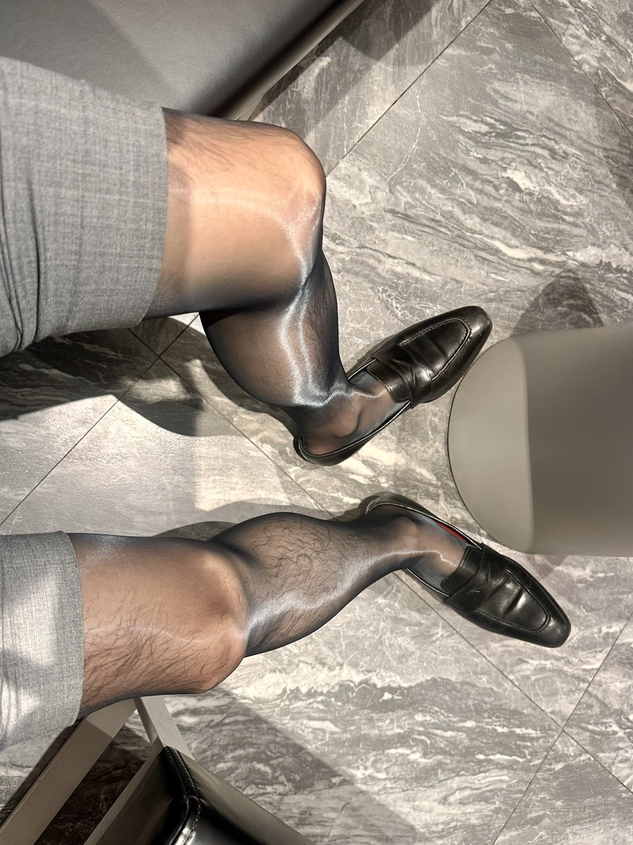 blacksocks tweet media