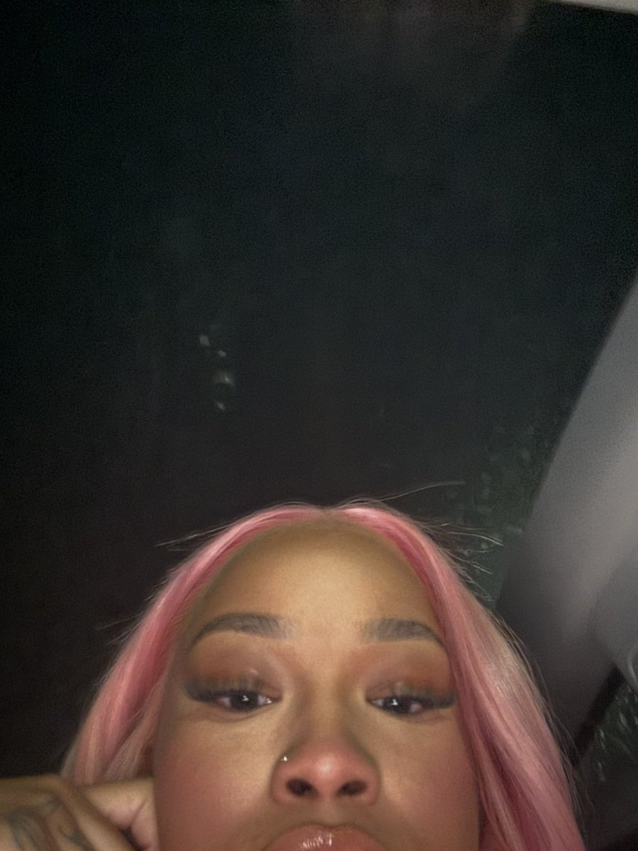 leahsjaa's tweet photo. Mentally still here 🥺 https://t.co/0WnBtyJunL