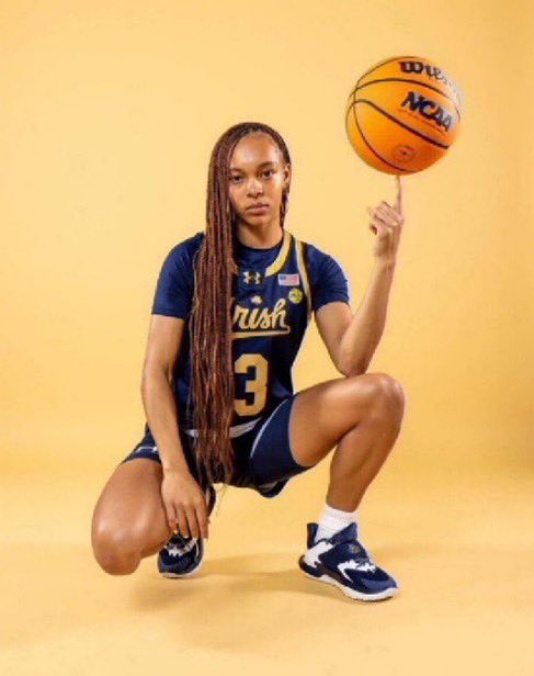 E J 🏀 tweet media