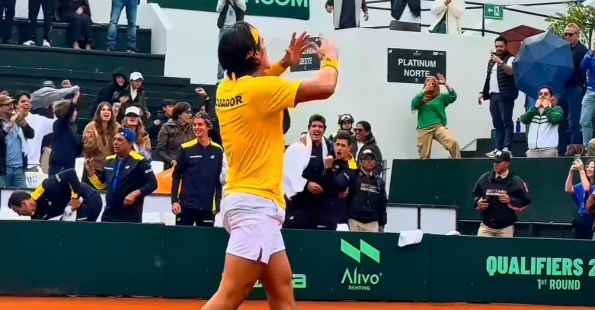 #DialogandoEntrePanas 🔴 informa:
Alivo asumió un rol estratégico como Sponsor Oficial y Official Car Supplier, siendo responsable de la movilización oficial de equipos, delegaciones y organización. La operación logística acompañó cada etapa de la serie.