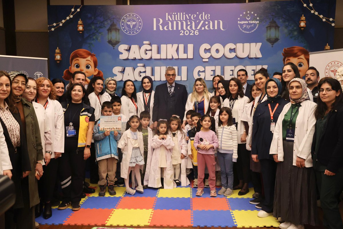 Sağlıklı Türkiye Yüzyılı’nın Sağlık Elçileri 🤍 

Yüzlerinizden tebessüm hiç eksilmesin. Heyecanınız, merakınız ve öğrenme isteğiniz hiç bitmesin. 🧿