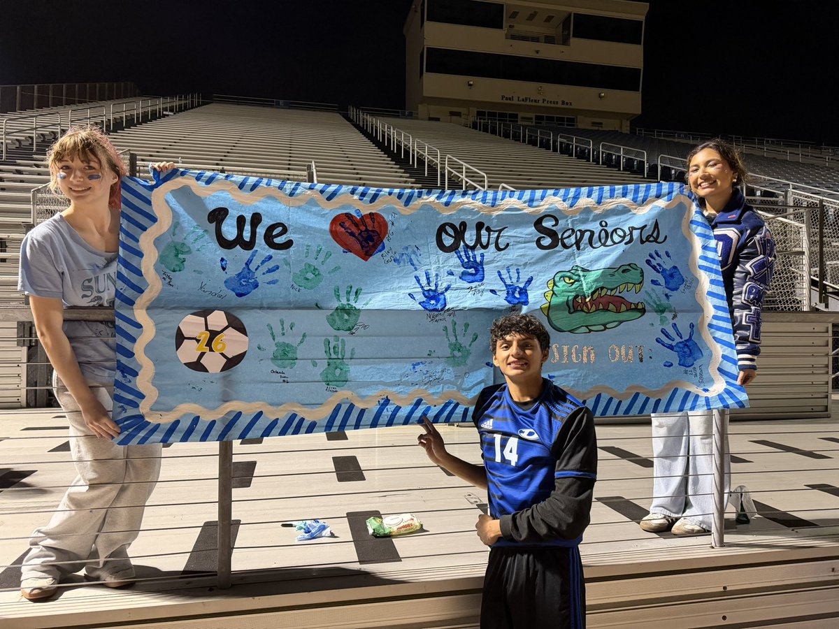 Dickinson ISD tweet media