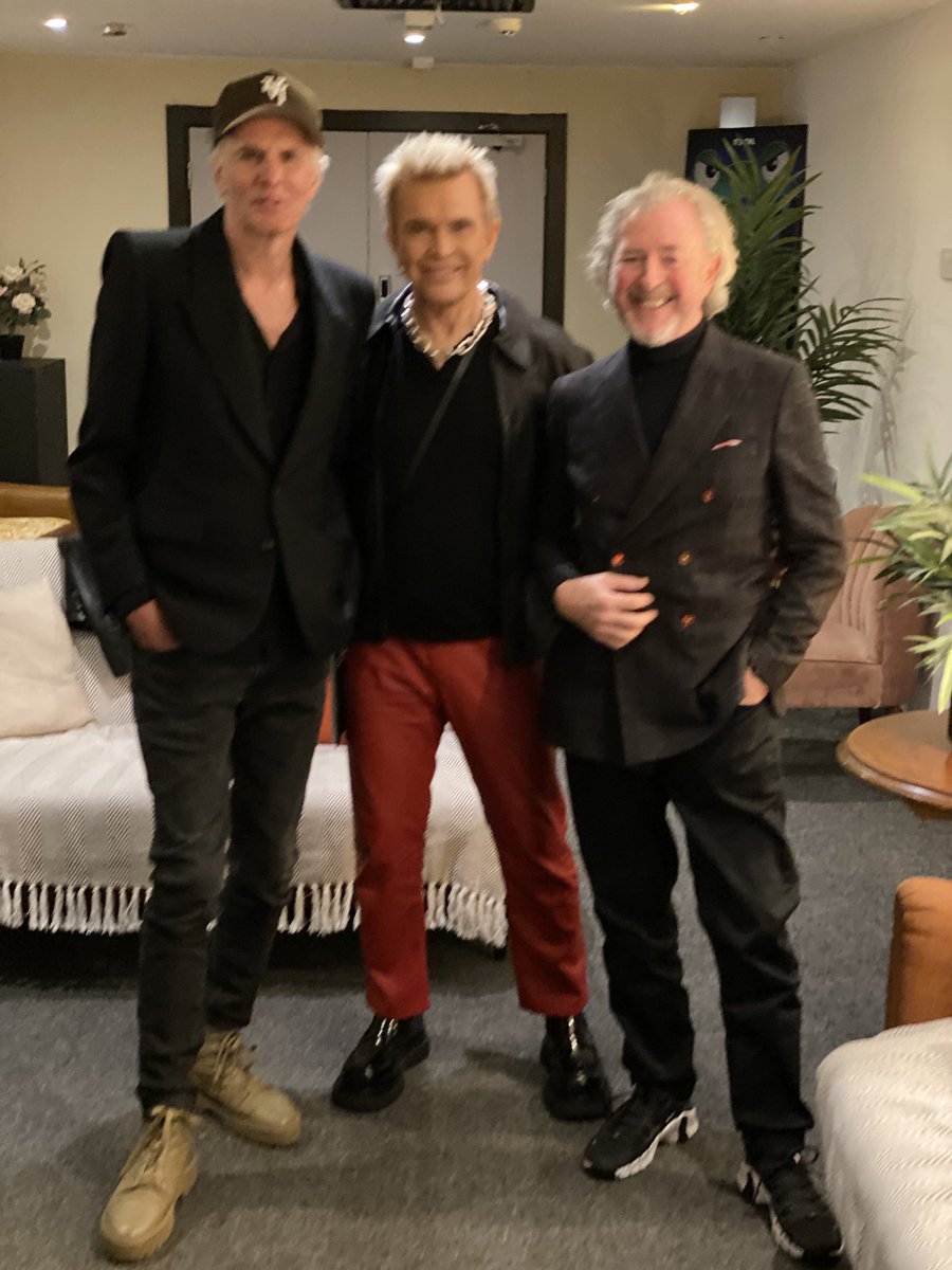 tonyjamesworld's tweet photo. Great to watch the extraordinary and emotionally honest #BillyIdolshouldbeDead documentary. The early #GenerationX narrative is well told. Thanks to #duranduran #JohnTaylor for mediating the after film Q&amp;A. @BillyIdol #Derwood https://t.co/X4ls01sXd5