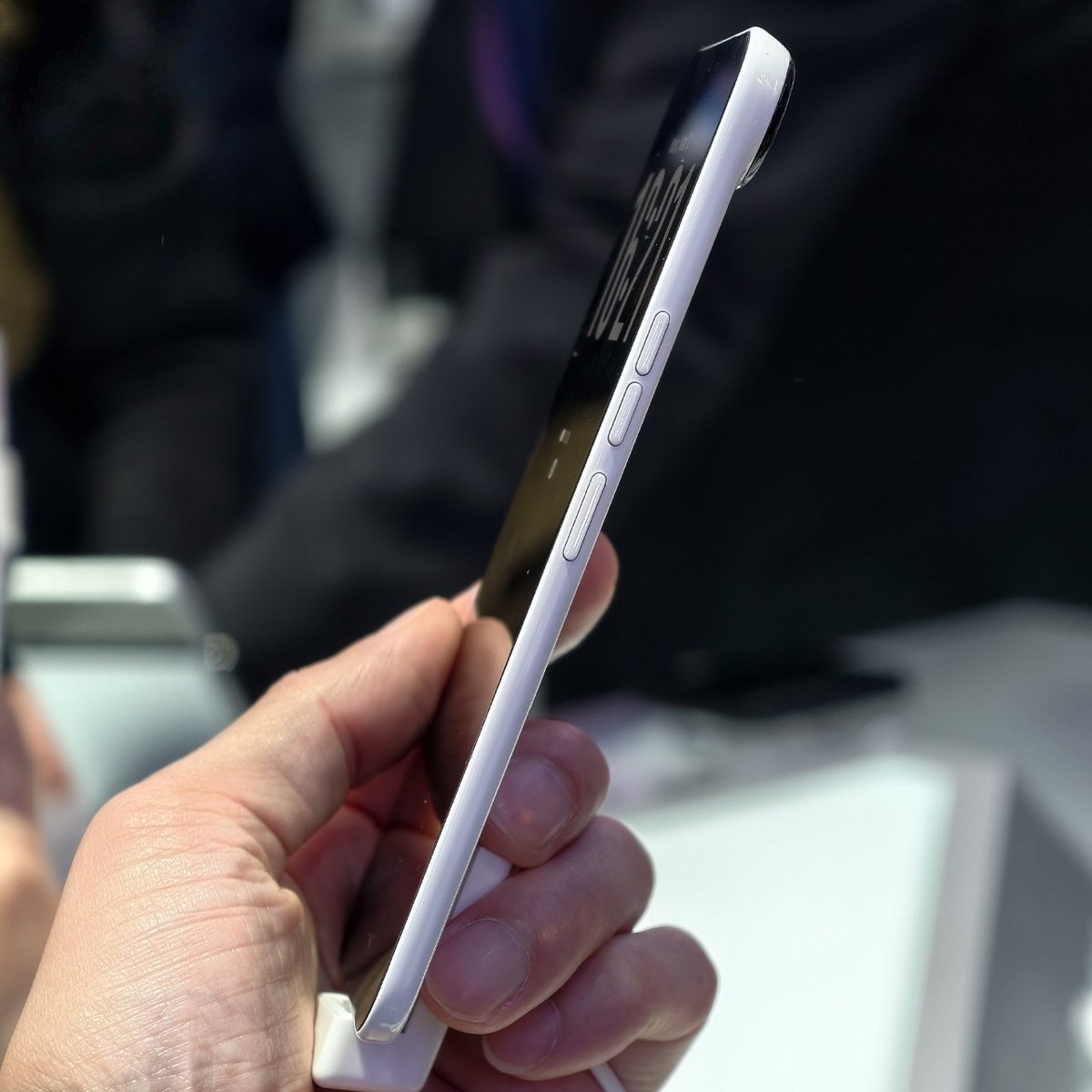 Thinnest & Ultra Narrow Bezels Concept phone by TECNO 🚨 The TECNO Slim ...
