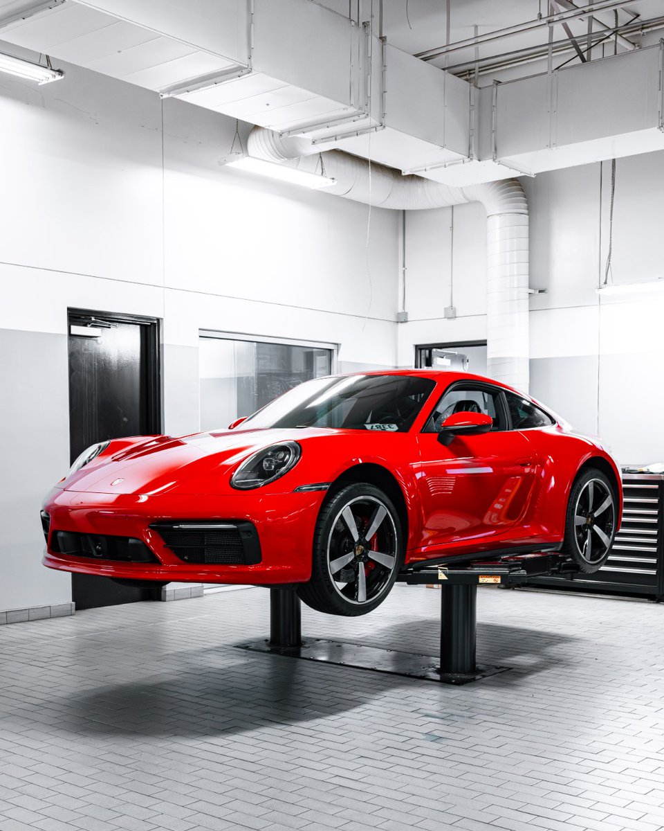 PorscheRiversid's tweet image. Need a mid-week pit stop? We've got you covered at Porsche Riverside.❤️
Schedule your next service through the link in our profile.🔗
#porscheriverside #riversideporsche #porscheusa #porschedealer #porscheexperience #riverside #inlandempire #porschelove #porscheclub #porsche