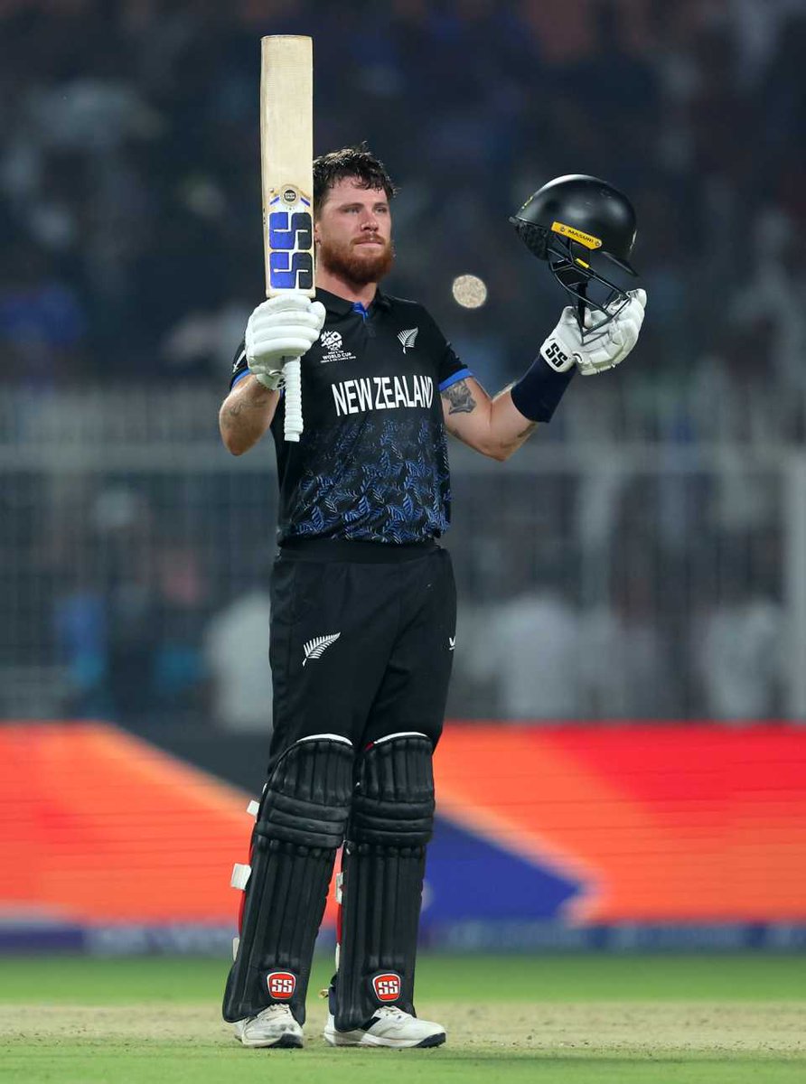 Dheeraj_Nayak22's tweet photo. A win in the semi-final against South Africa, a good bowling effort to restrict them to 169, followed by a batting dominance led by Finn Allen's hundred, the fastest in T20WC which helps to qualify for the final. Well played Blackcaps!!!
#BACKTHEBLACKCAPS #T20WorldCup #SAvNZ https://t.co/4ceEwt4SpI