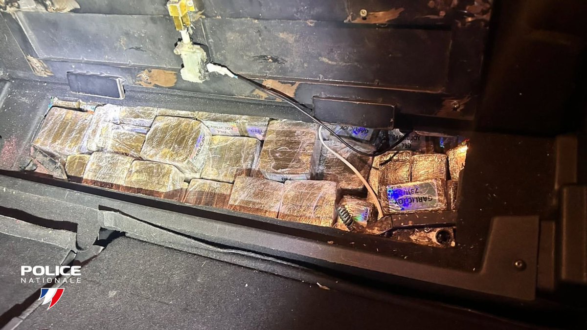 Police nationale tweet media