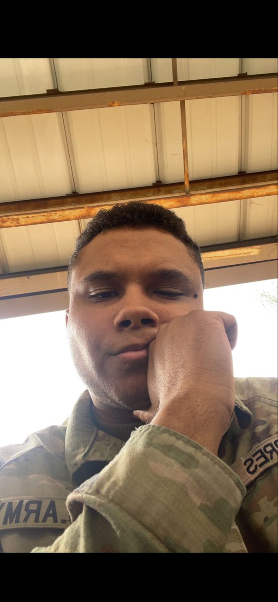 TheSpiderodoom's tweet photo. @ReeyFM @Yourmaddimuse2 Tell me you’re not fat. Say it rn that you’re not fat. Like I can see the jowls bro. I know your di made you run extra lmfao. https://t.co/bj5iu1eMBv