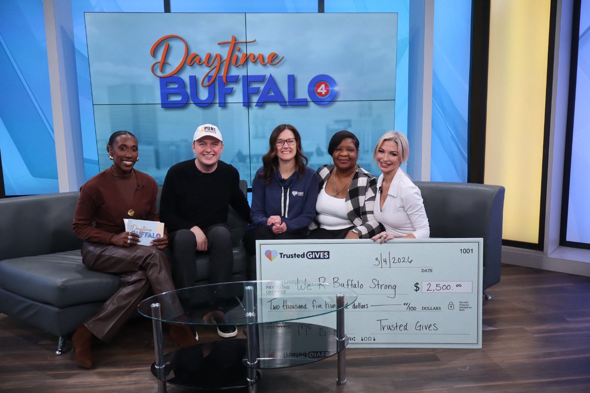DaytimeBuffalo tweet media