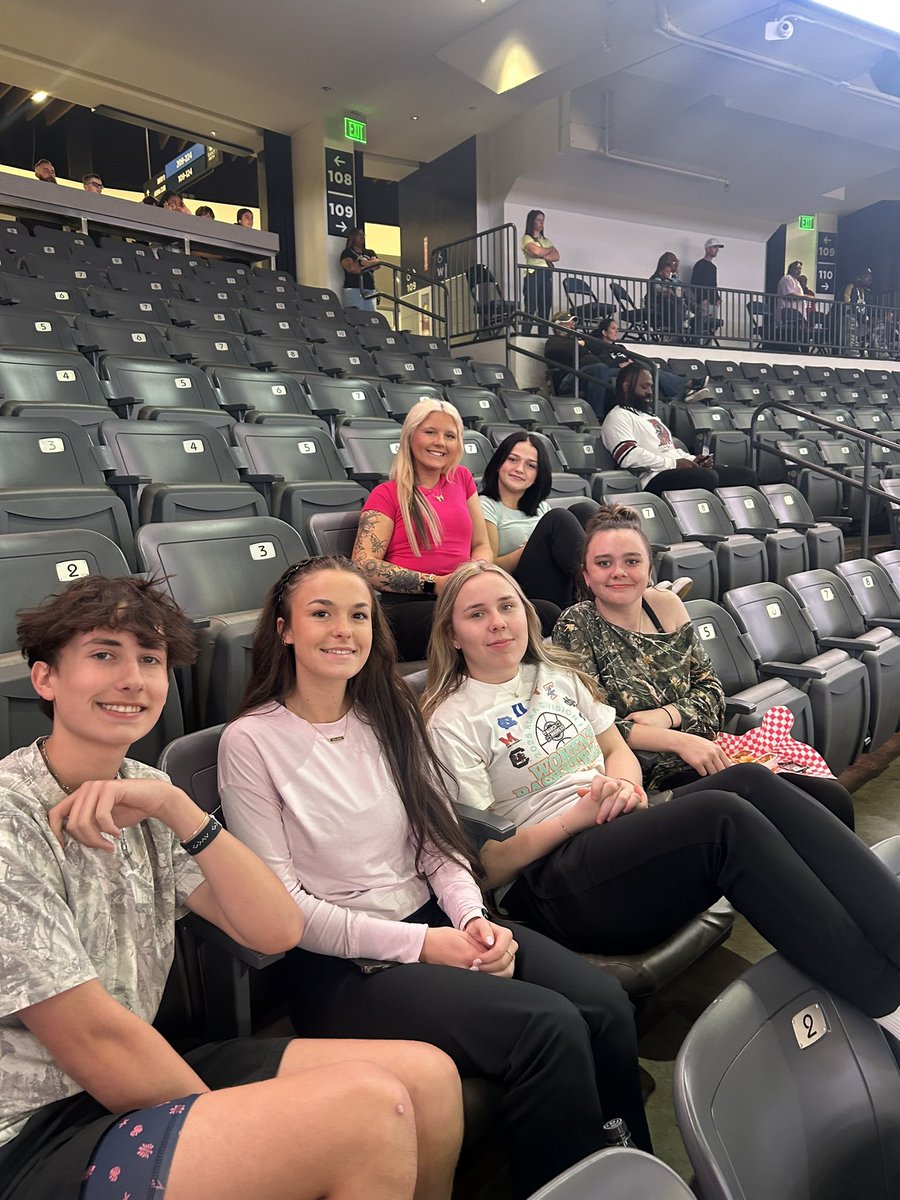 Oak Grove Basketball tweet media