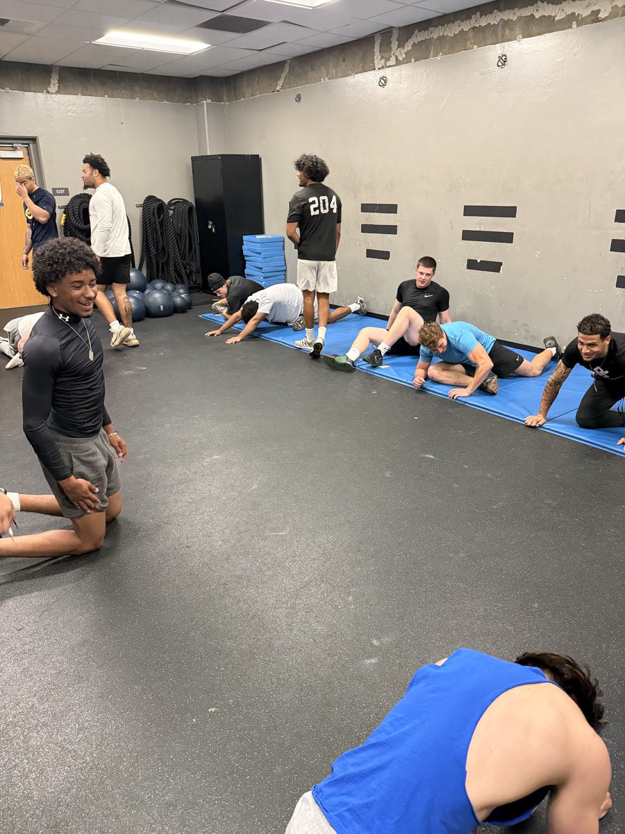 Cougars Football tweet media