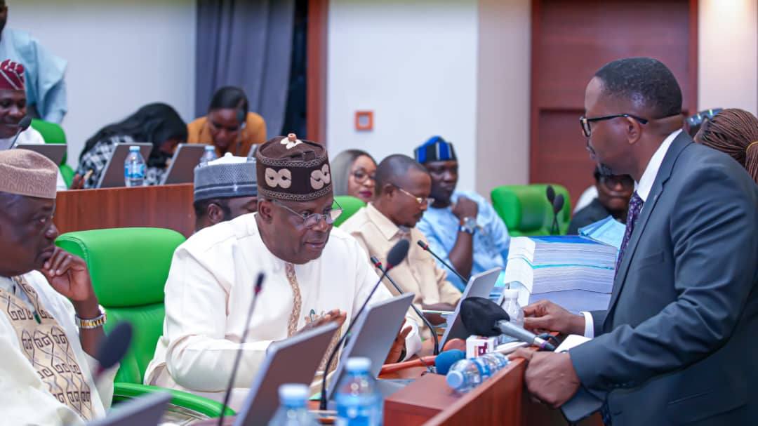 Rt. Hon. James Abiodun Faleke tweet media