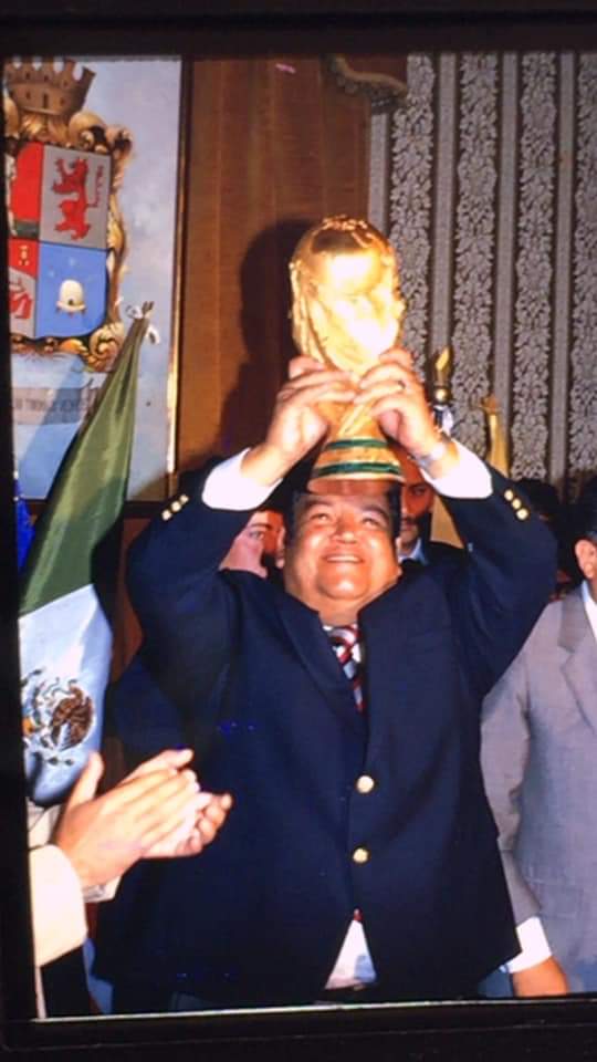 León Profundo tweet media