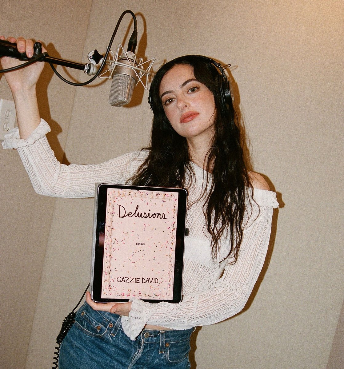 Macmillan Audio tweet media