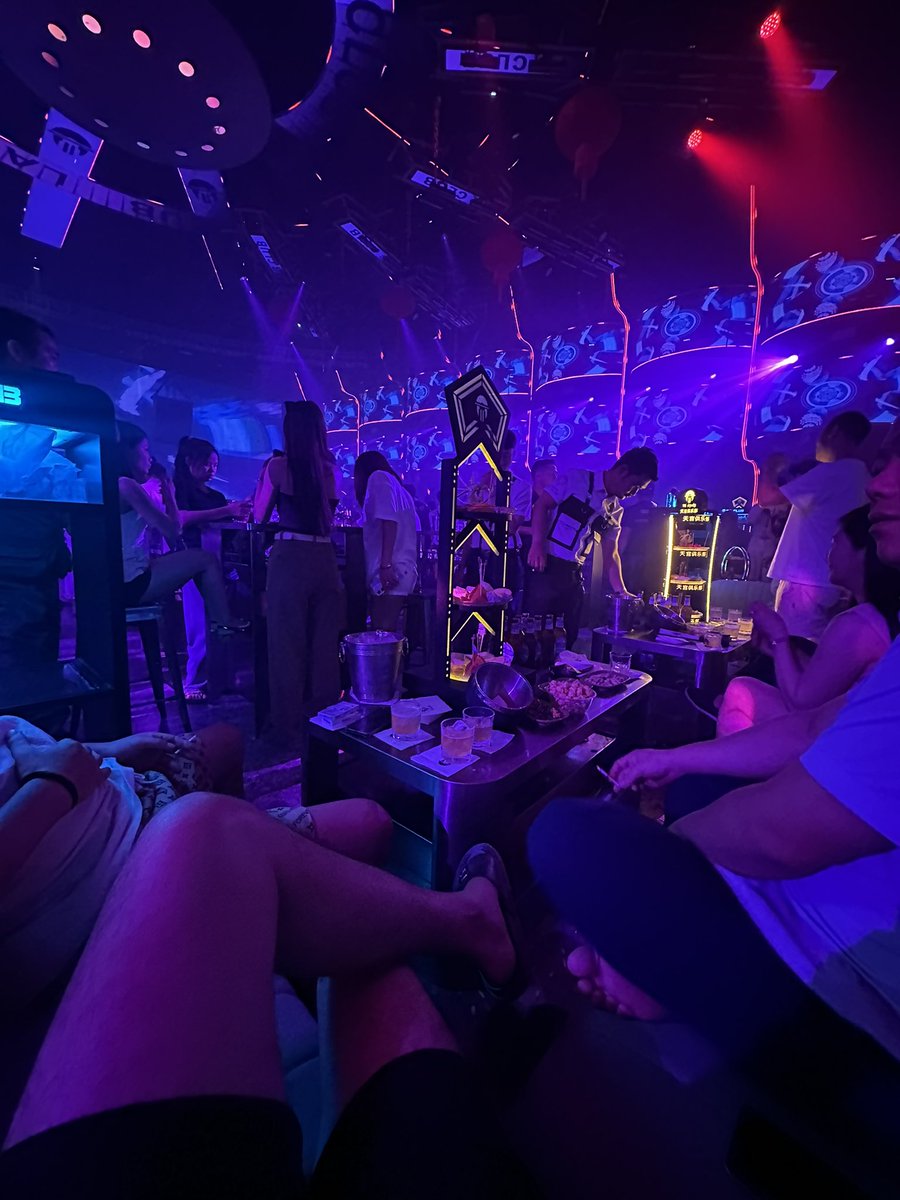 lathtanaphone tweet media