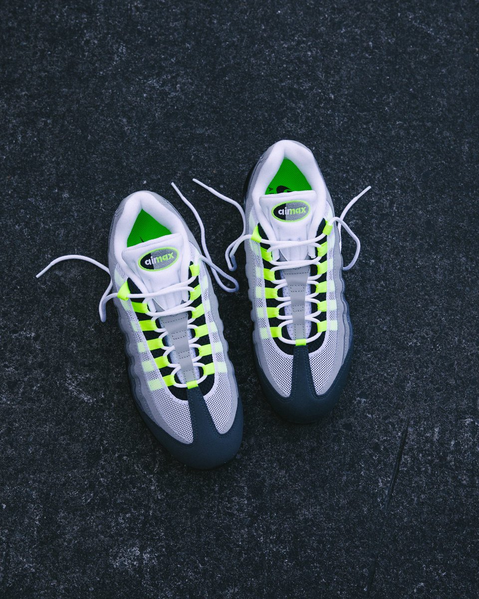 SEVENSTORE tweet media