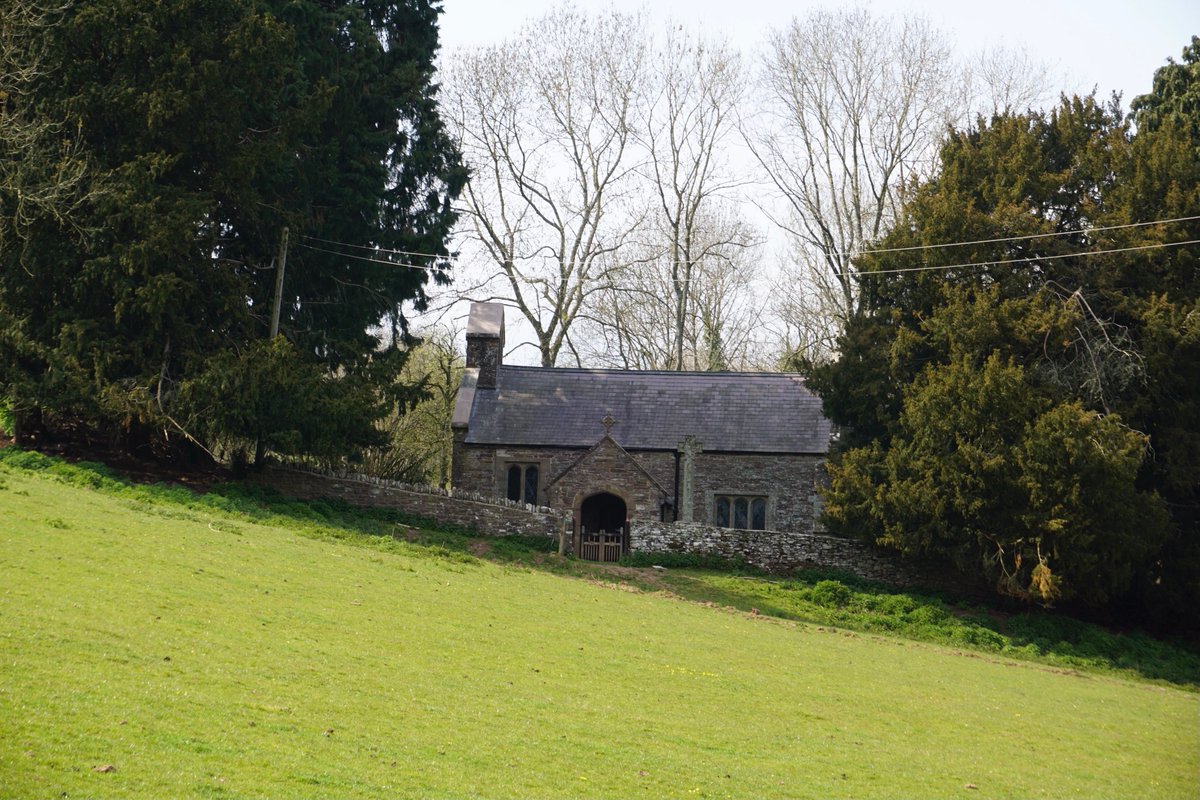 Friendless Churches tweet media