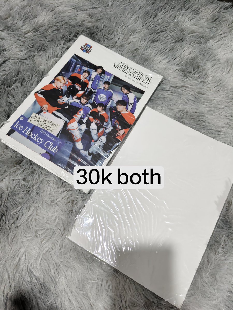 sashayingaway_'s tweet photo. Wts
- Ateez 5th membership kit pb + poster 30k/set
- topaz nacific x ateez 4cut 35k
- cahol aniteez fanmade 15k/ea
- Not Okay album damaged 35k https://t.co/lJ7JjYzMan