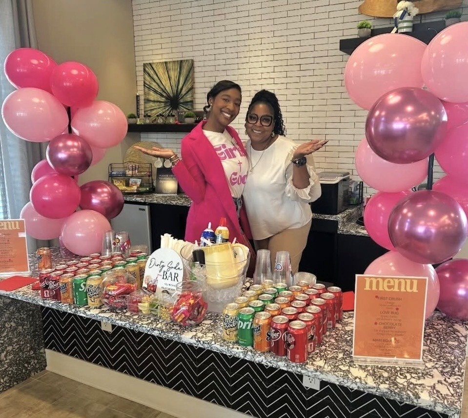 Apartment Life tweet media