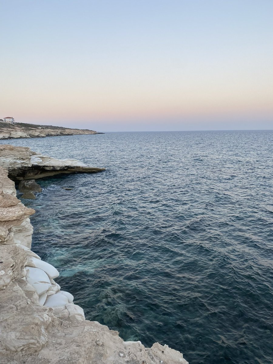 Βαρβάρα tweet media