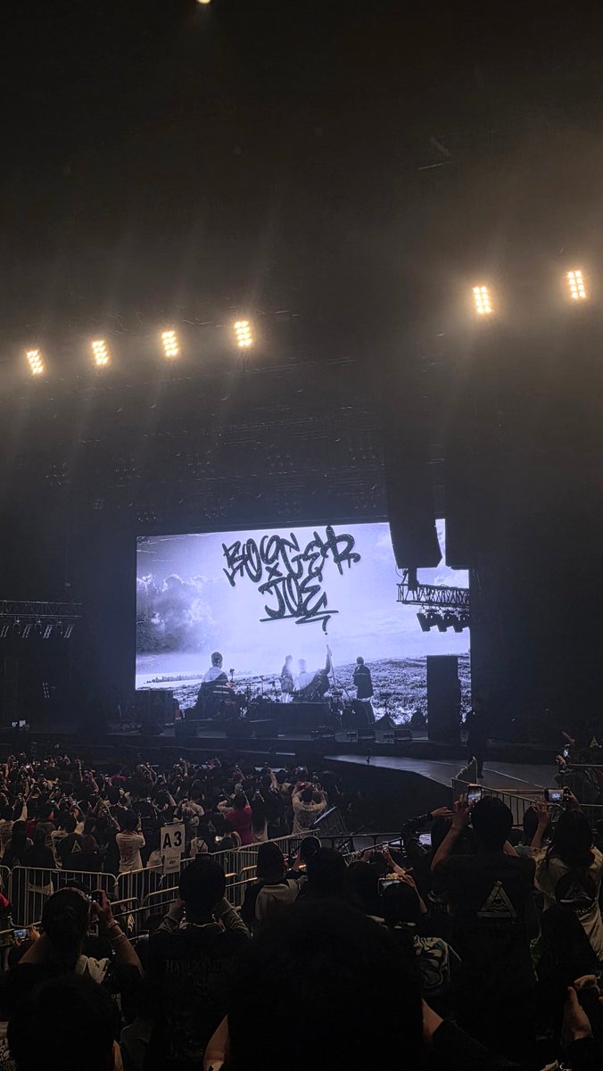 しんば tweet media