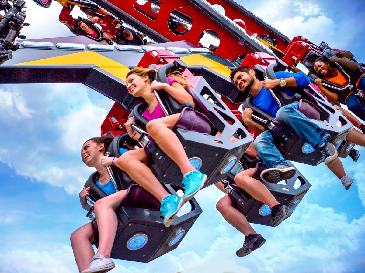 Six Flags Over Texas tweet media