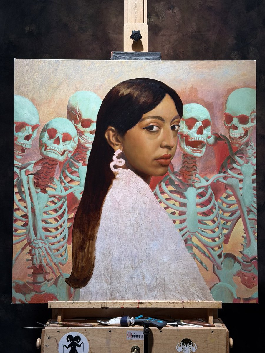 ArtGain's tweet photo. In the studio https://t.co/VRGtFo8KuY