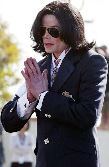 Lou - Defending MJ ❤️ tweet media