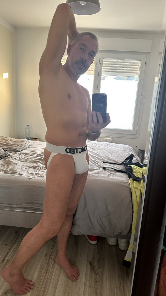 greg 86 62 🔞 tweet media