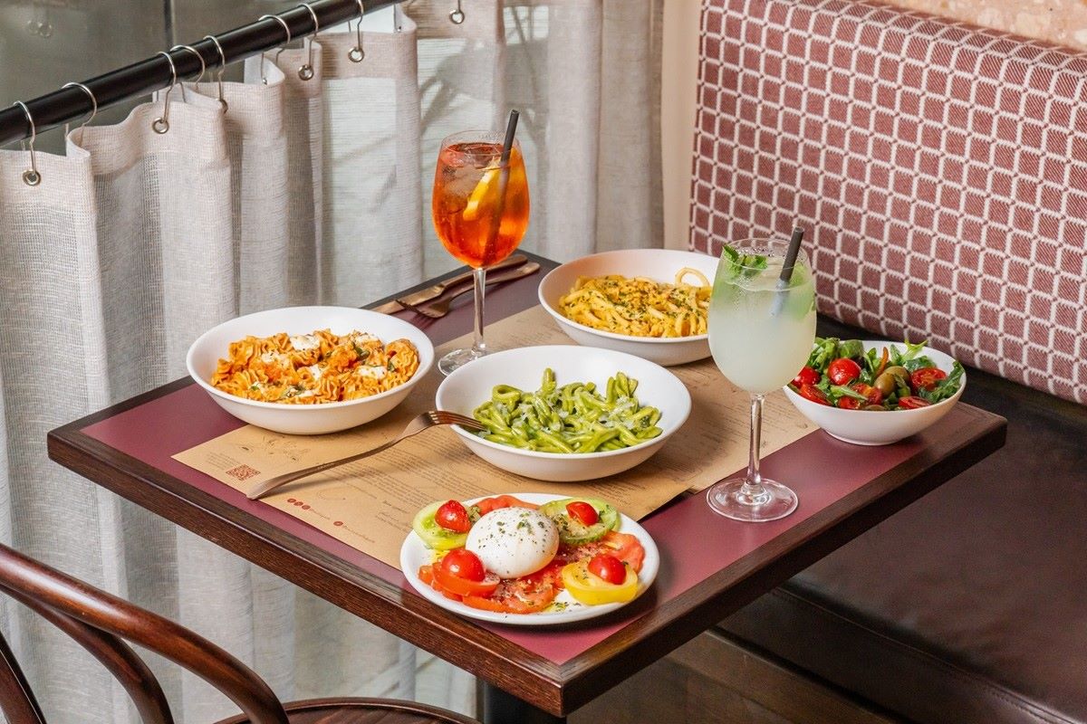 Our Man On The Ground Travel and Lifestyle tweet media