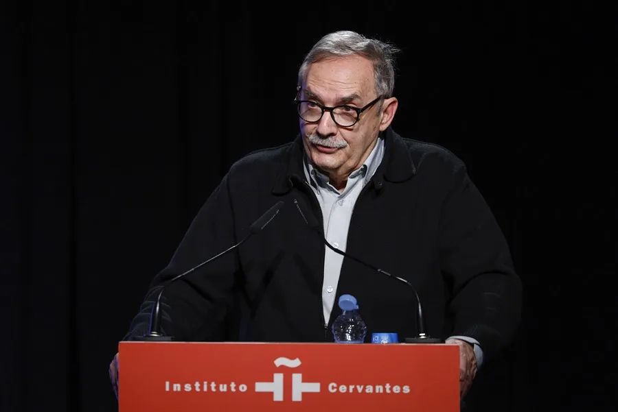 galicia_diario's tweet image. #España, #Escritores | Escritores españoles denuncian el "expolio" de sus obras por la IA y piden un "modelo justo". Leer más en Facebook galiciadiario.com / Foto: @EFEnoticias