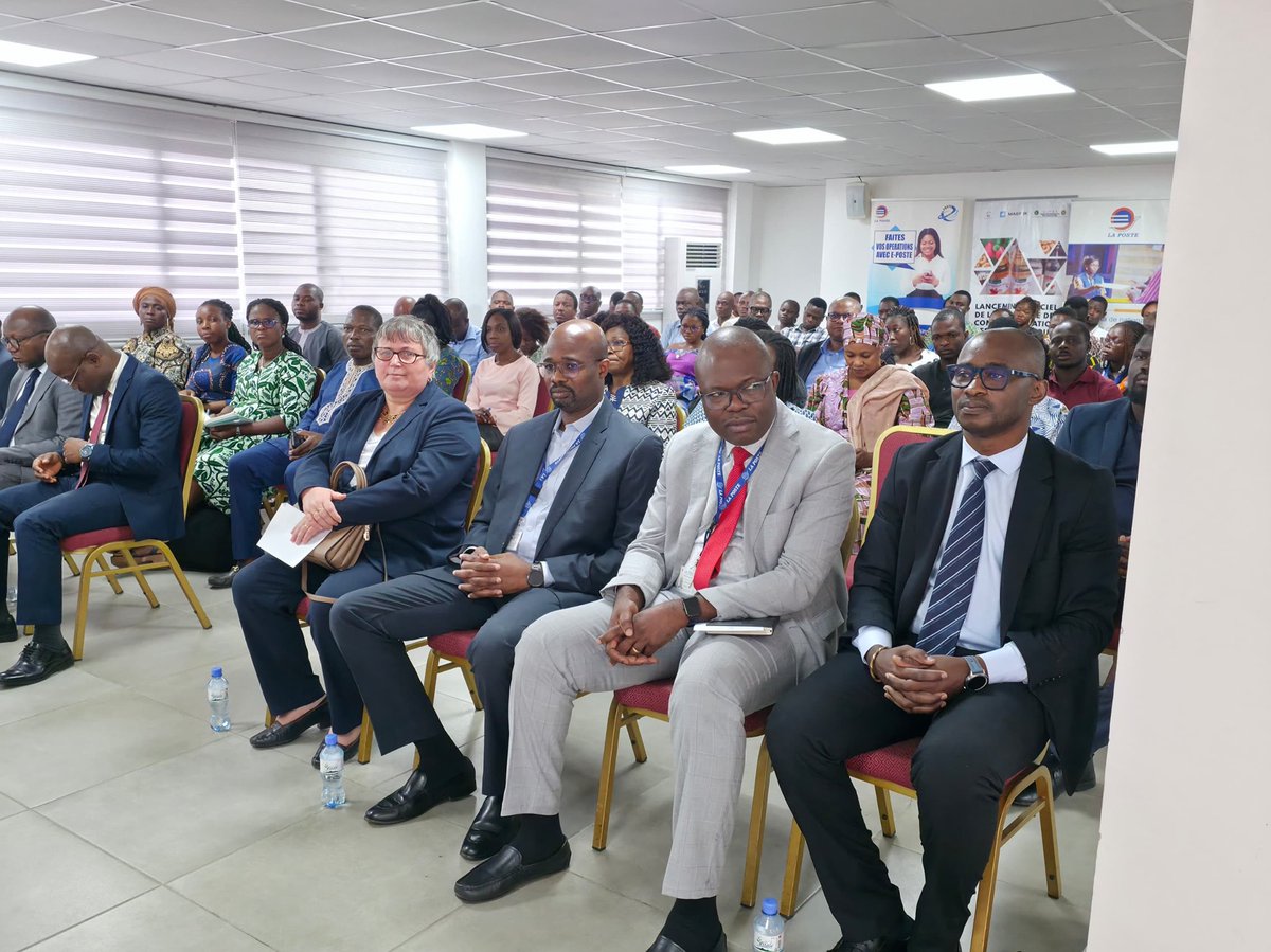 SOCIETE DES POSTES DU TOGO tweet media